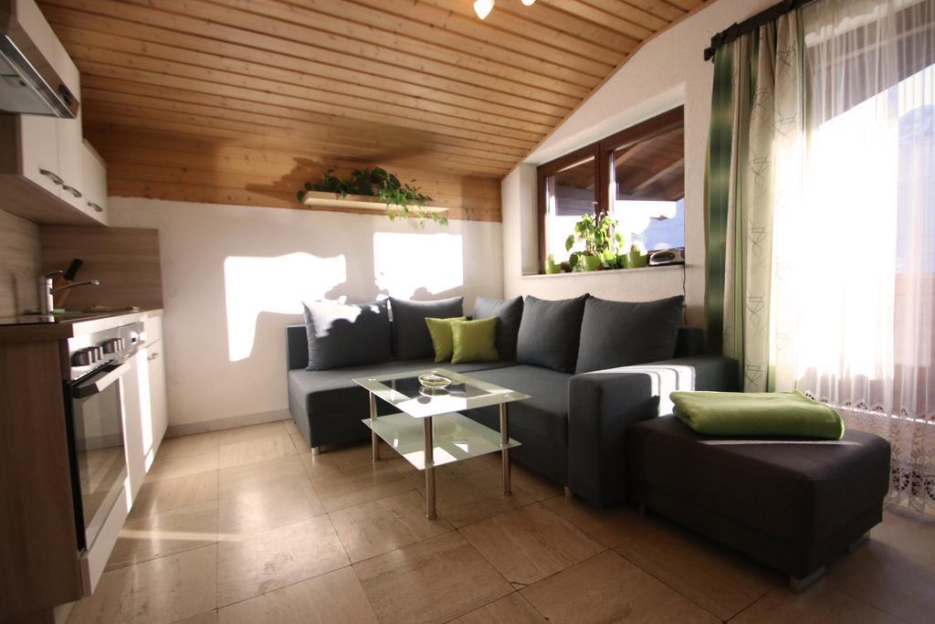 Haus Sonnenterrasse Lägenhet Sankt Veit im Pongau Exteriör bild